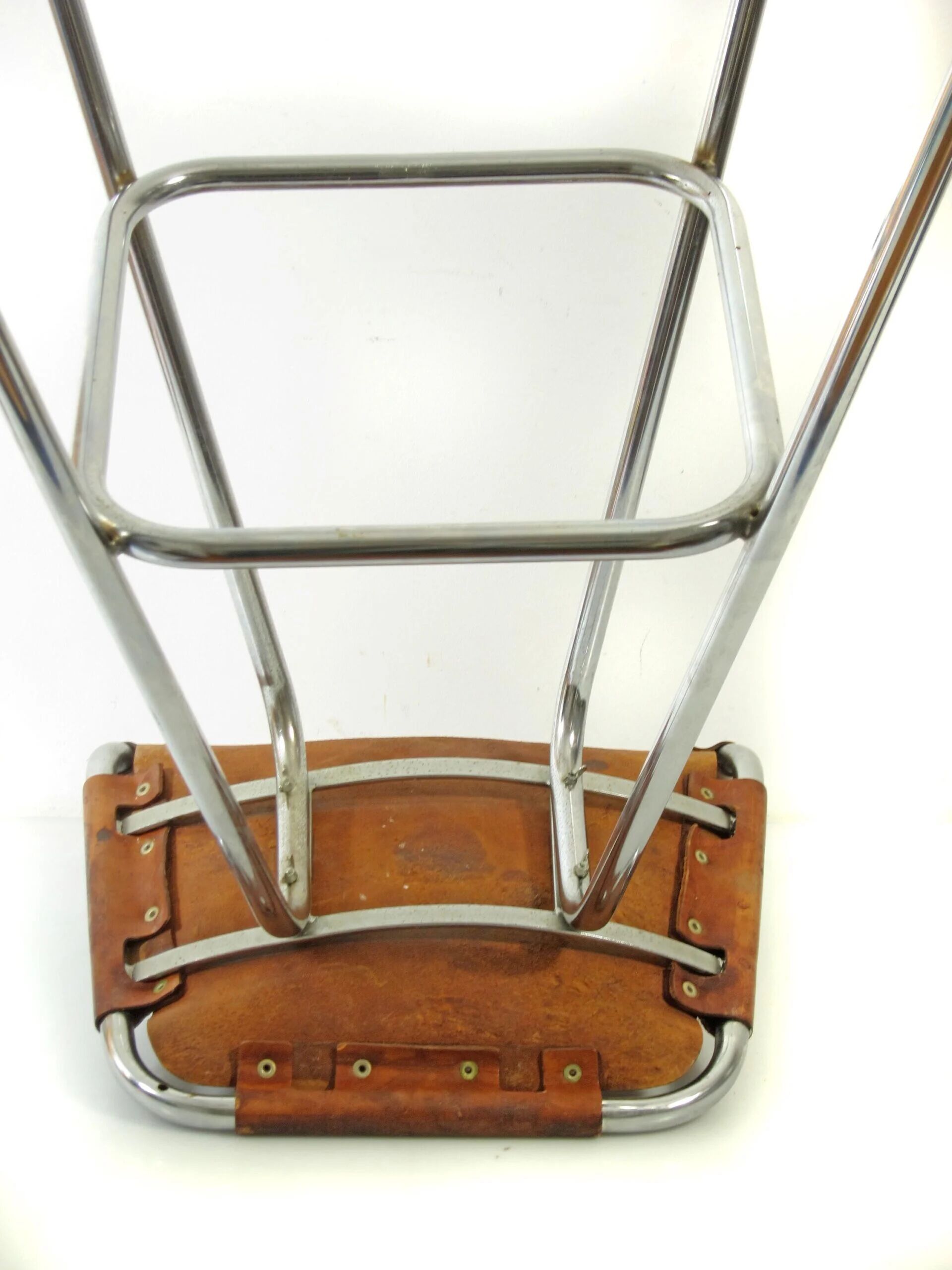 Charlotte Perriand "Les Arcs" vintage saddle leather bar stool – 1960s