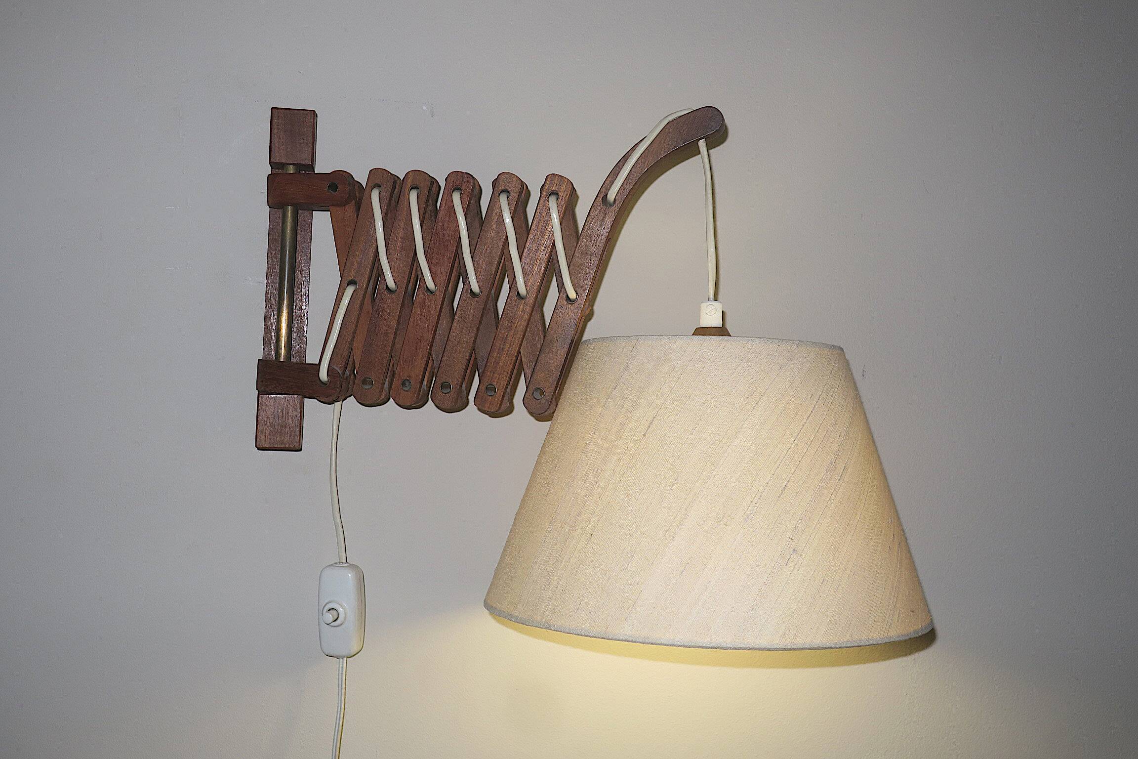 Large concertina wall light in teak by Eric Hansen / Le Klint, Denmark 1960