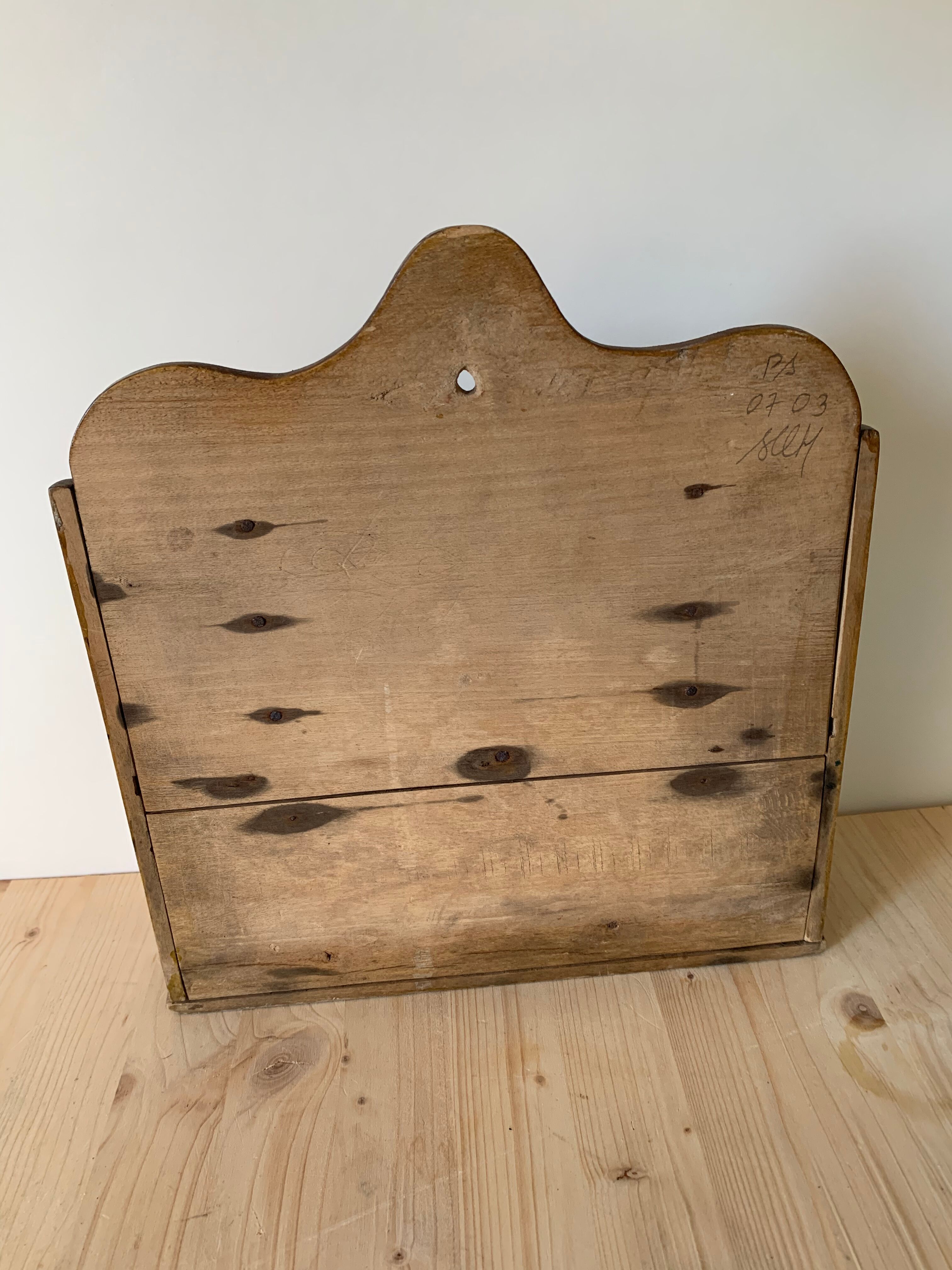 Wooden mail letter holder