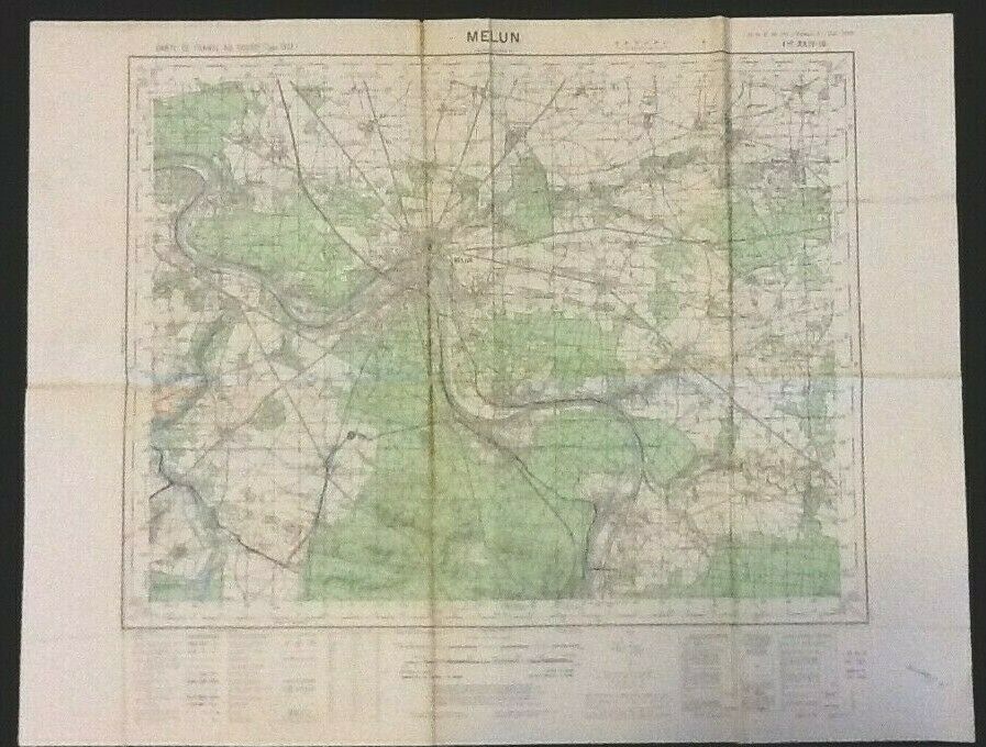 Topographic map of France Melun (Seine-et-Marne) October 1956