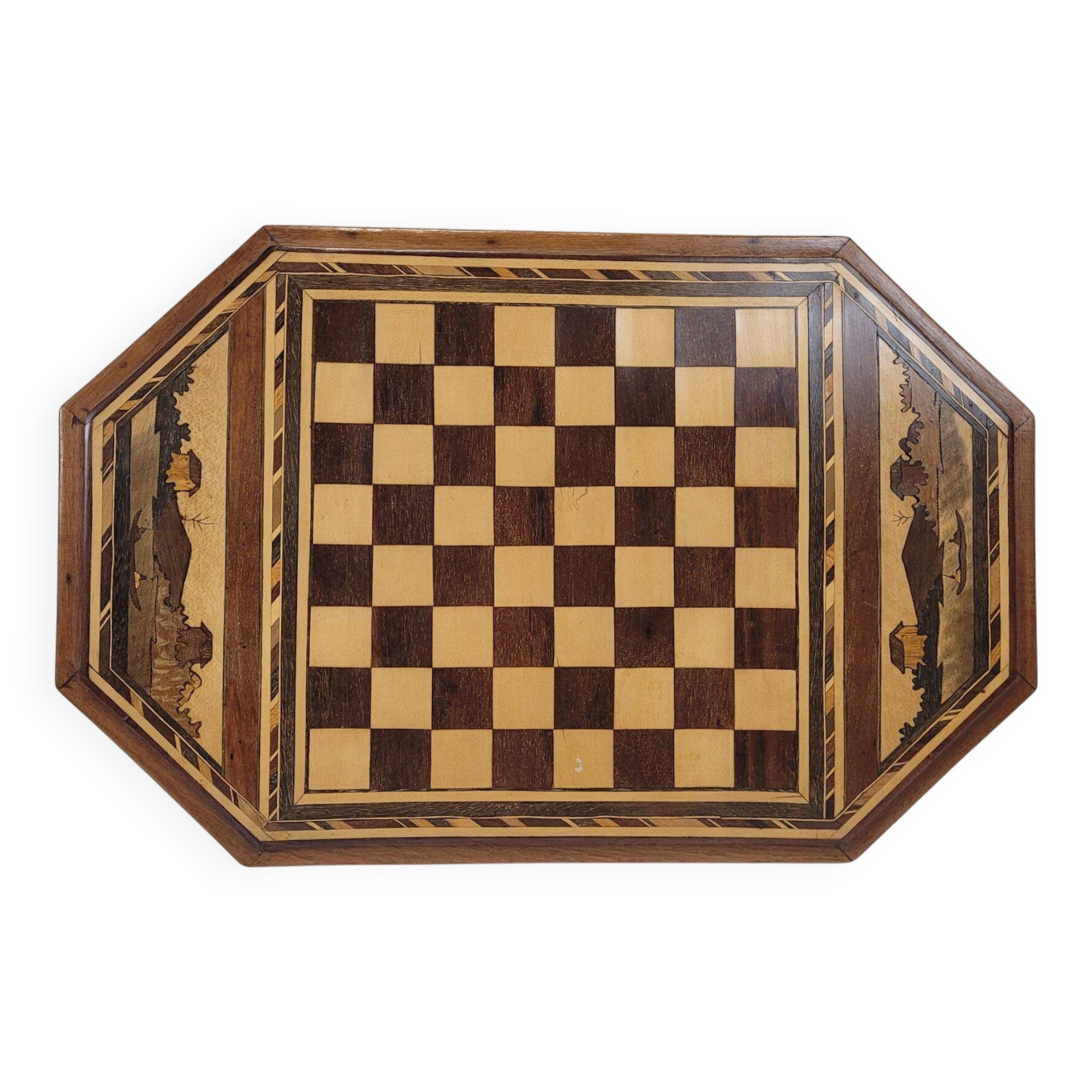 Game of ajedrez, madera tallada, Arts & Crafts, circa 1900 - Inglaterra