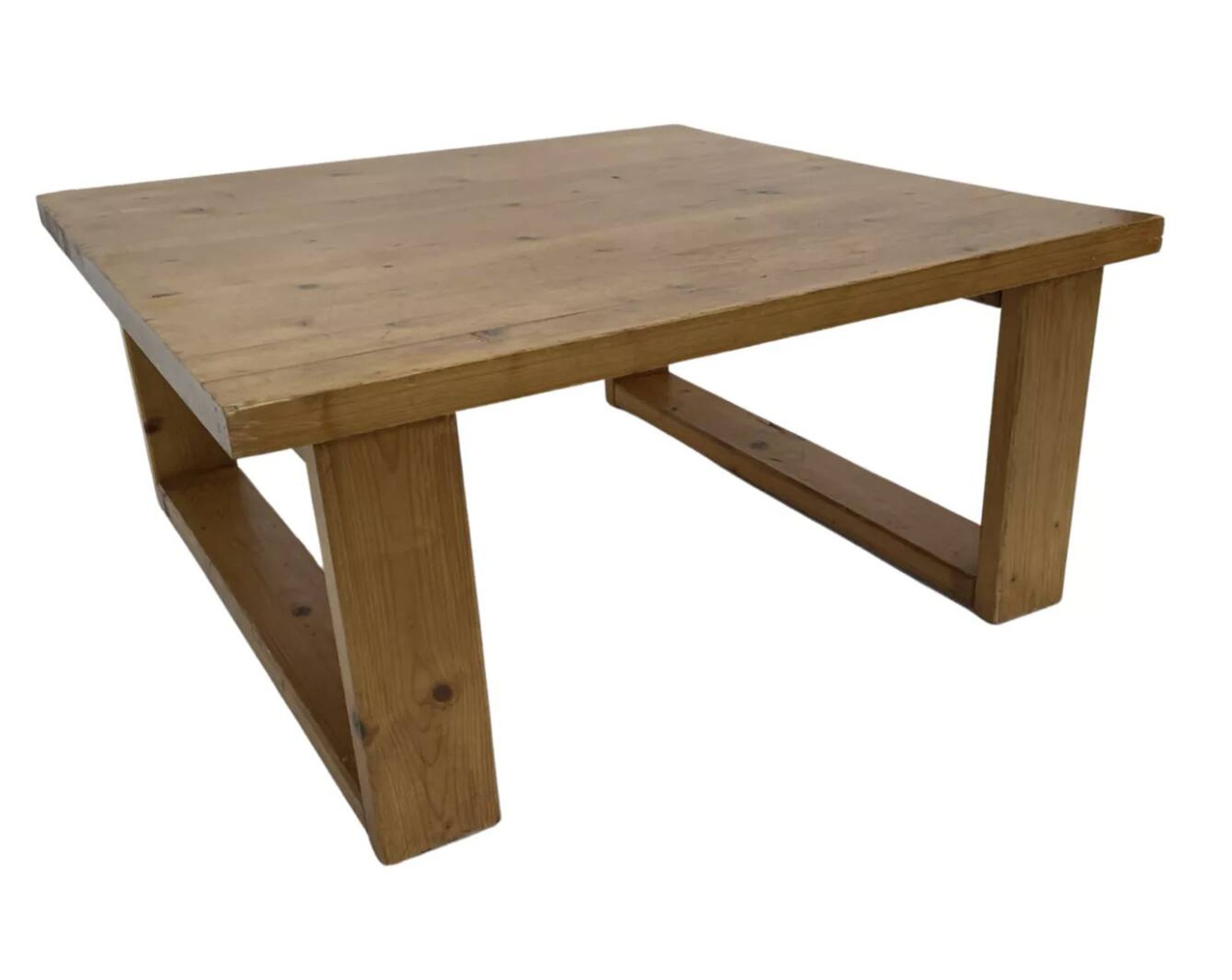 Table basse vintage en pin design minimaliste des années 1970