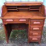 Vintage office called American office with oak curtain