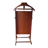 Valet. In varnished wood.