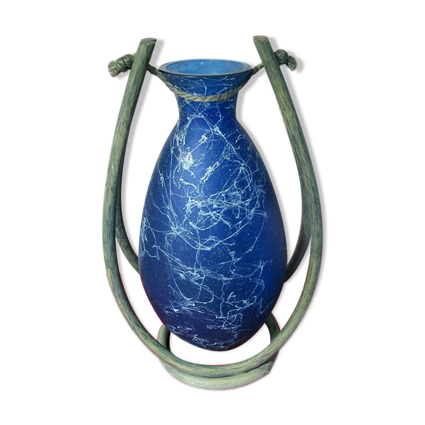 Suspended glass vase