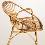 Basket chair in rattan