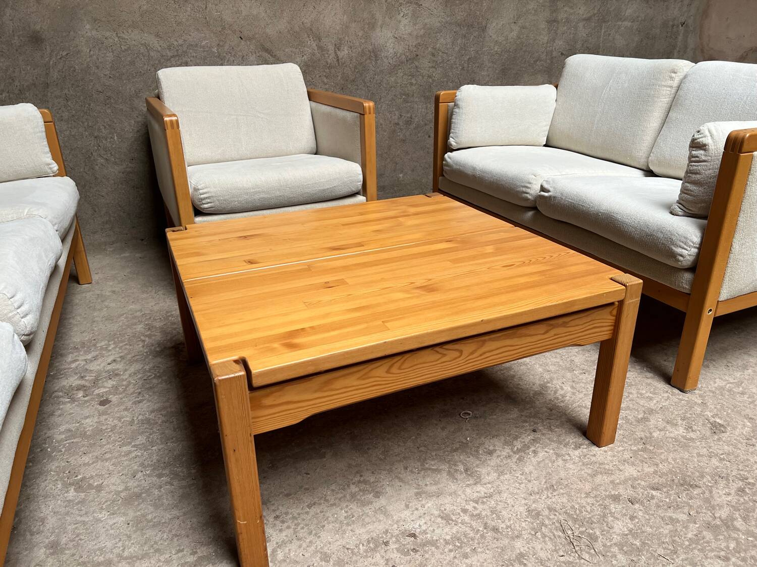 Designer coffee table armchair sofa set 1980