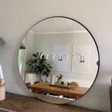 Miroir rond diamètre 90 cm monté sur panneau MDF, entourage teinté noir