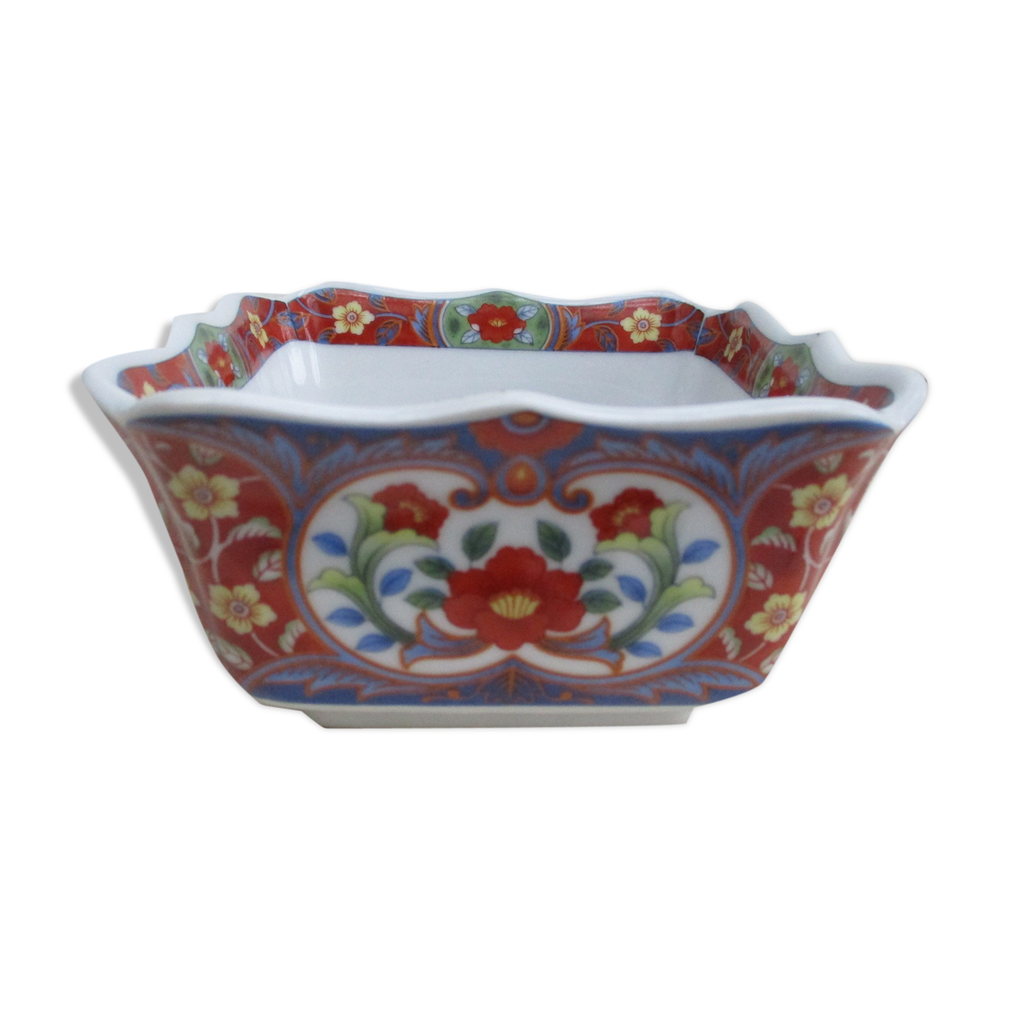 Square cup