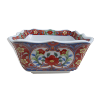 Coupe carrée en porcelaine- asiatique