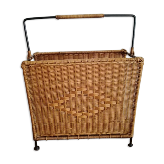 Porte revues en rotin