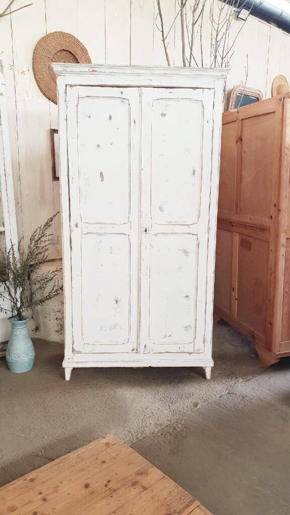 Vintage Parisian wardrobe