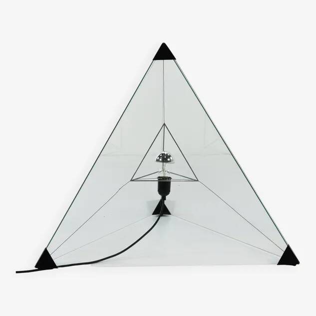 Lampe Tetrahedron, Frans van Nieuwenborg 1979