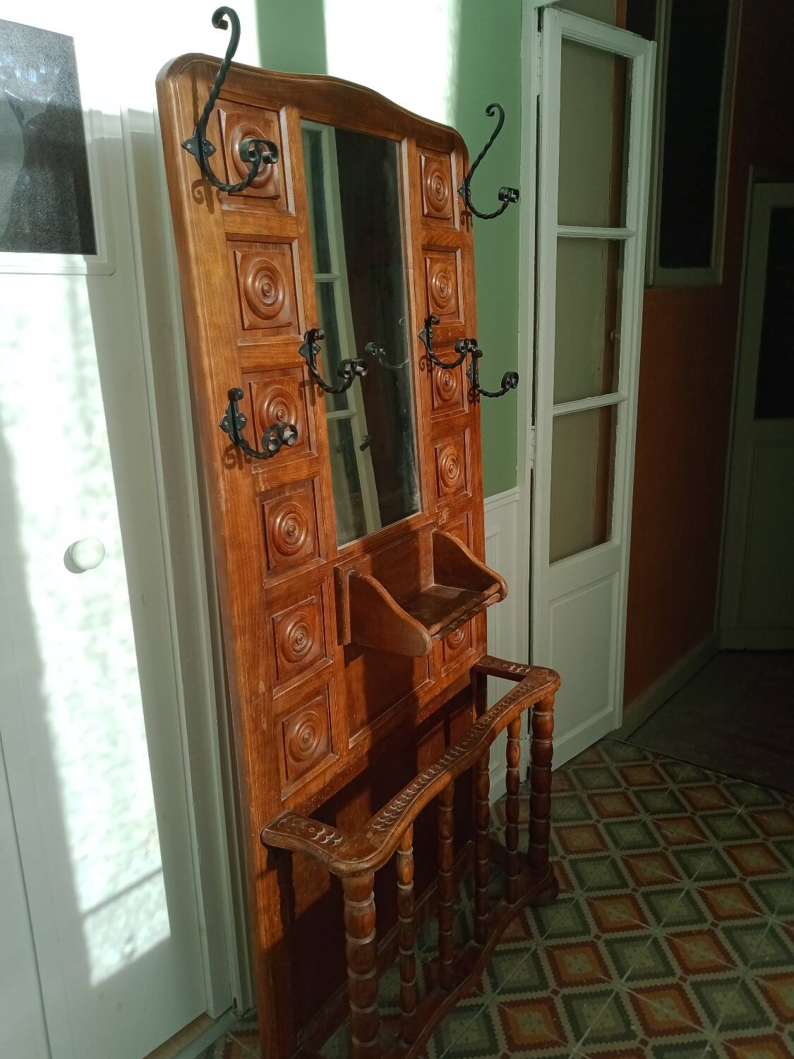 Wooden entrance locker