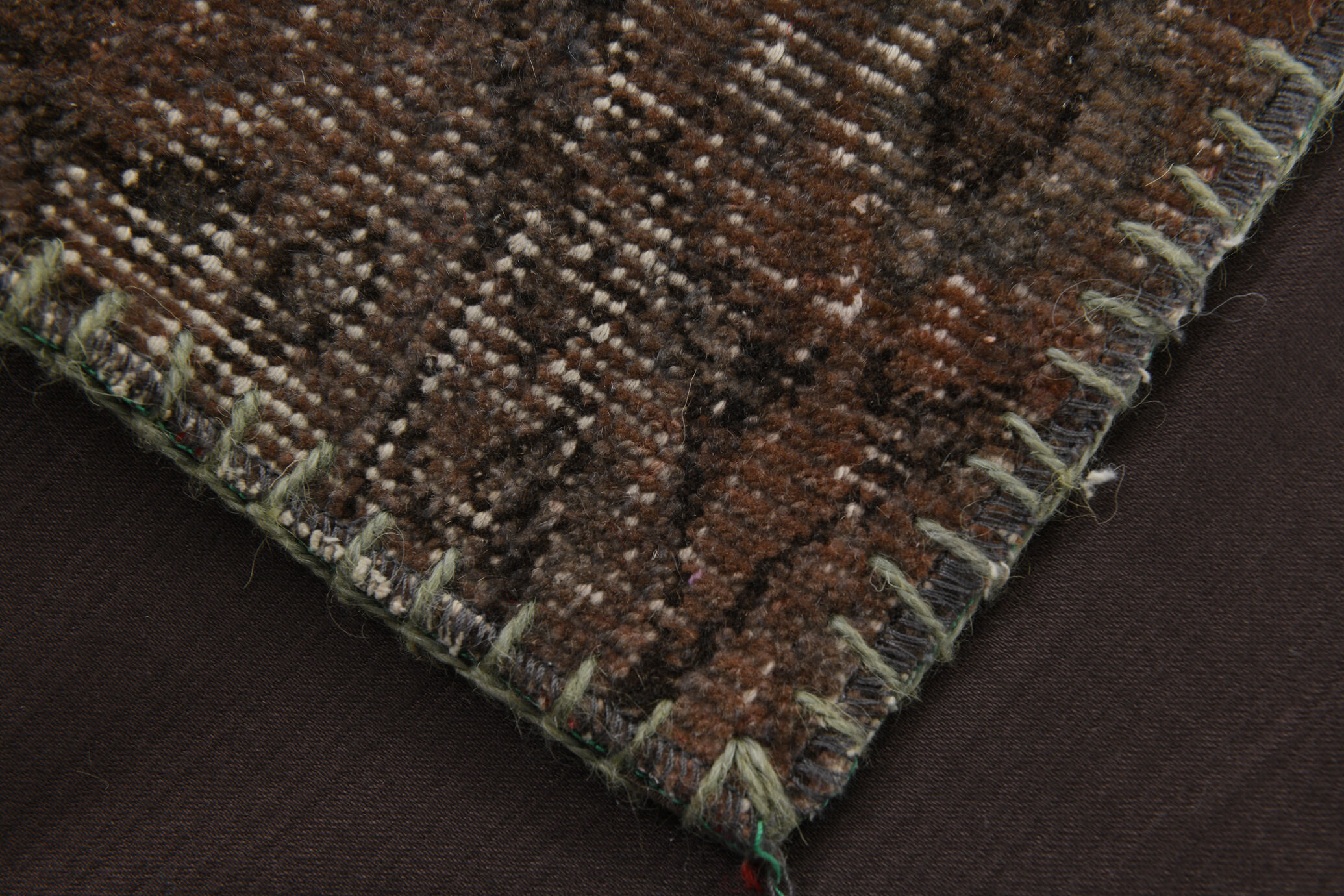 Gray & bronze patchwork tapis rug, 247x172cm