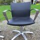 Paire de fauteuils de coiffeur vintage