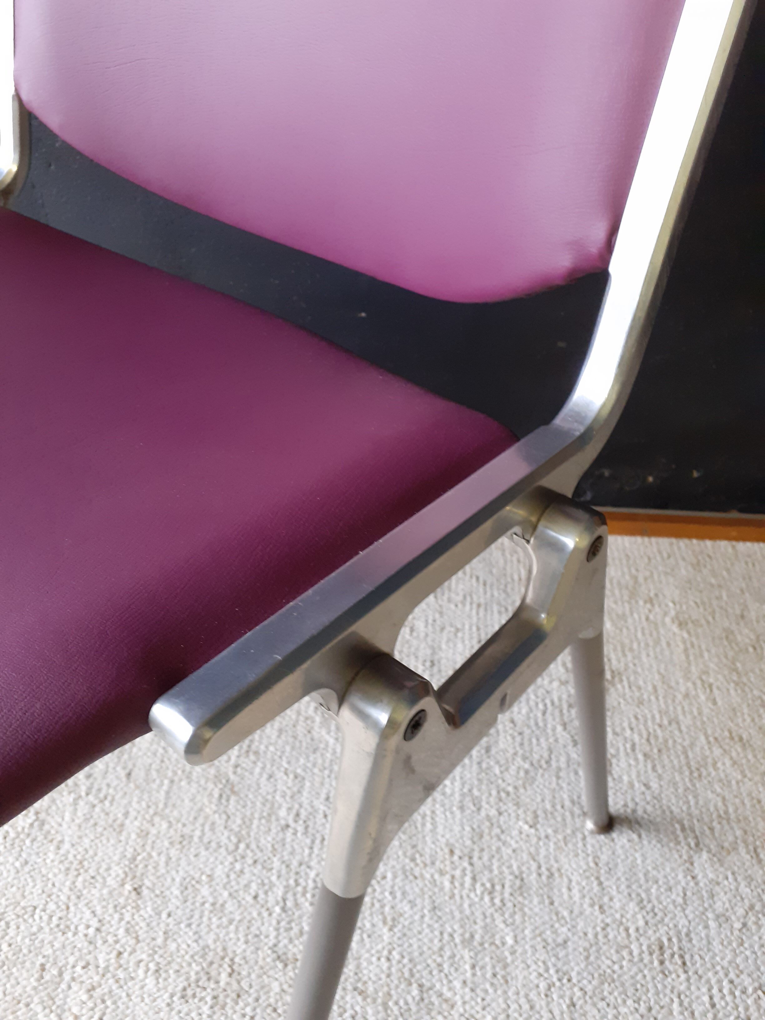 Italian chair DSC106, Piretti design, Castelli edition