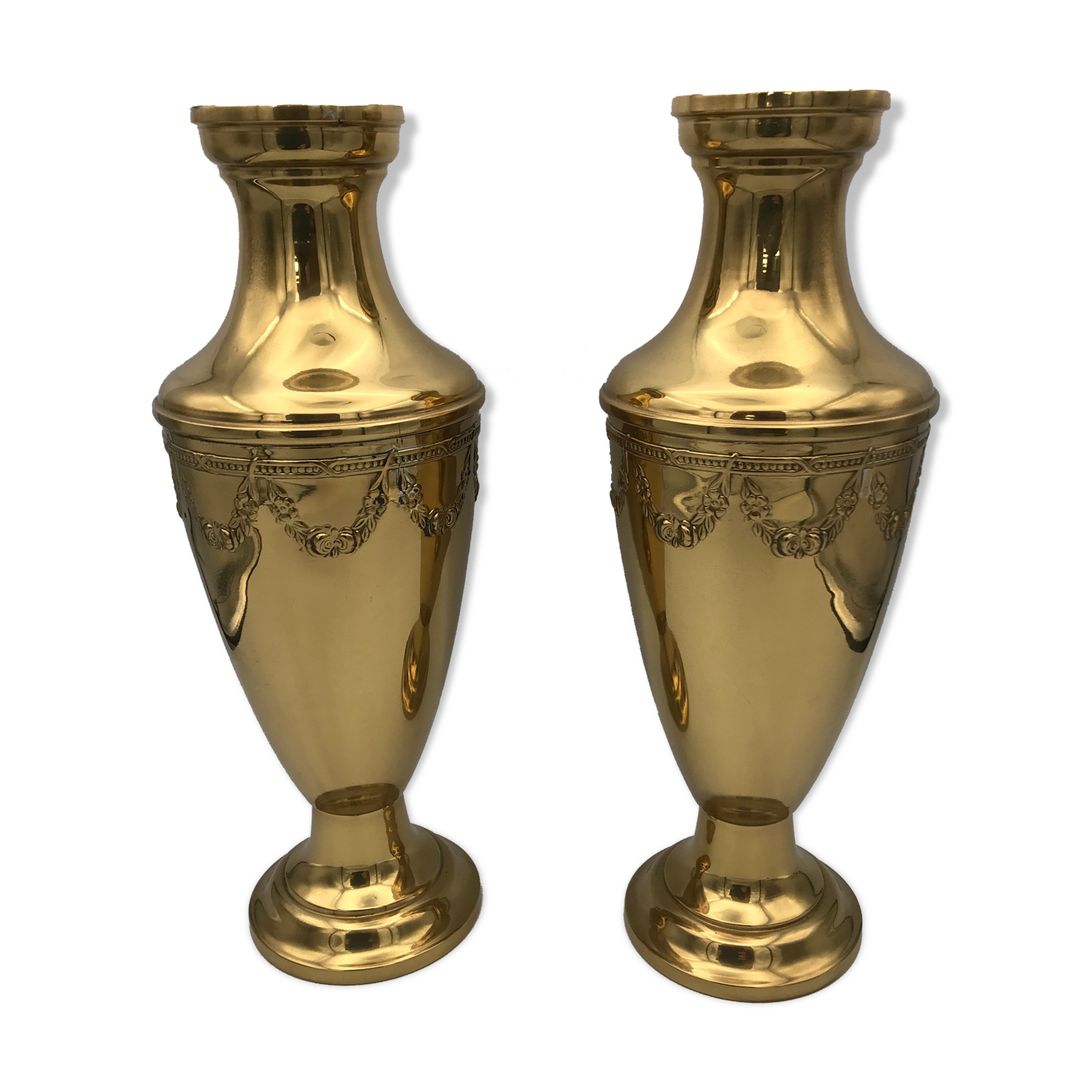Pair of golden brass vases with floral frieze pattern 27.5 cm