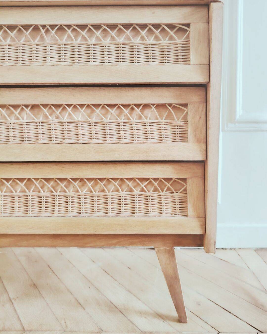 Renovated vintage chest of drawers, 1960s, made of wood and rattan.