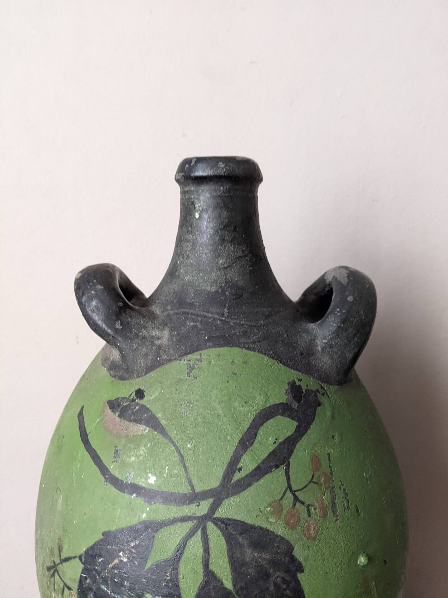 Jarre en terre cuite poterie traditionnelle provençale
