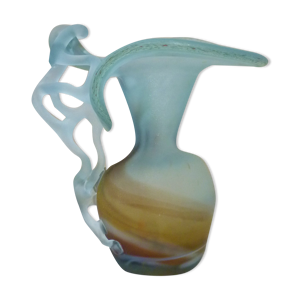 Vase pichet en pate de