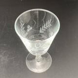 Aperitif glasses with chiseled pattern of ears of corn and flowers