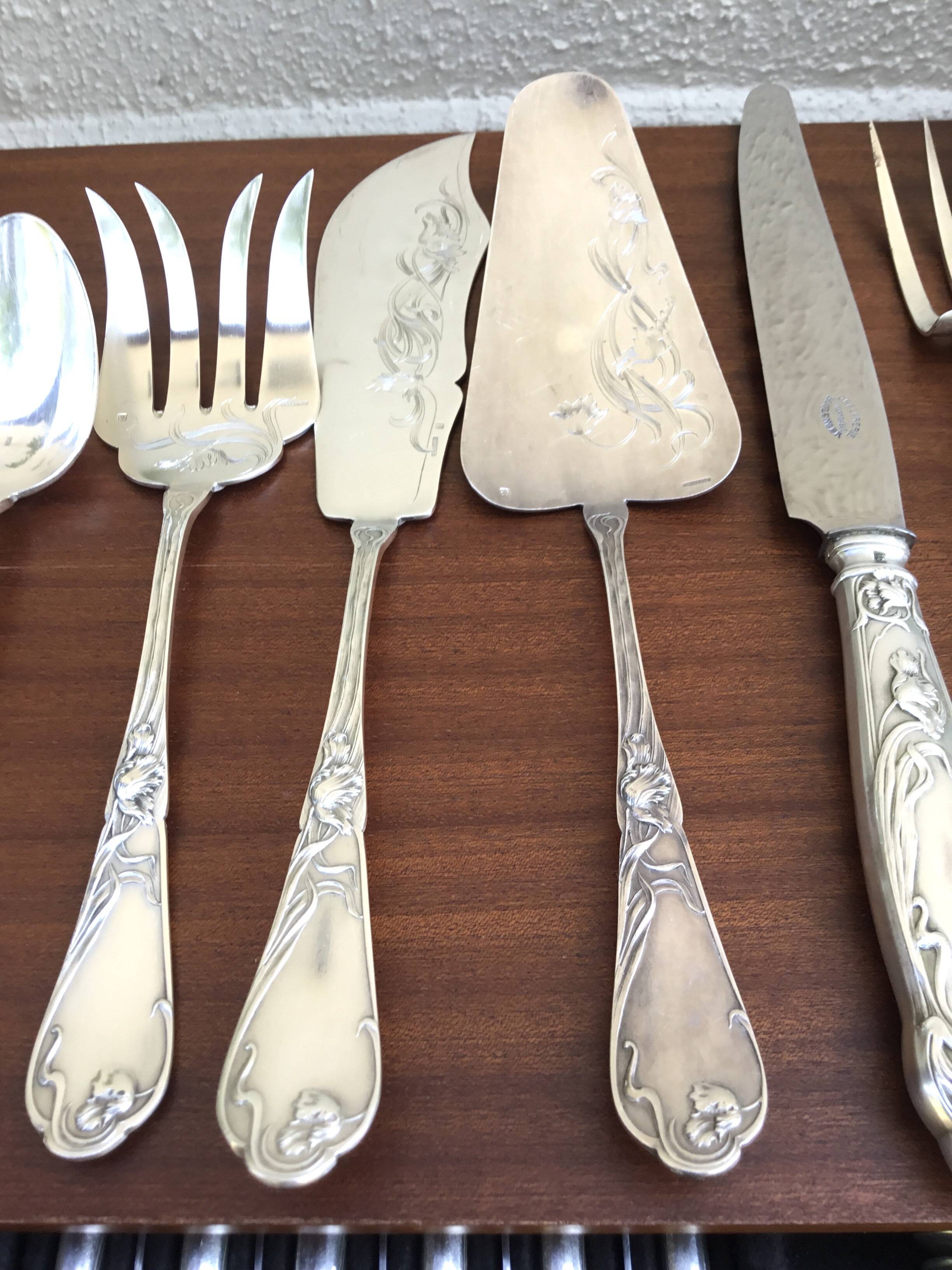 Art Nouveau style silver-plated cutlery set