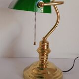 Chain banker's lamp