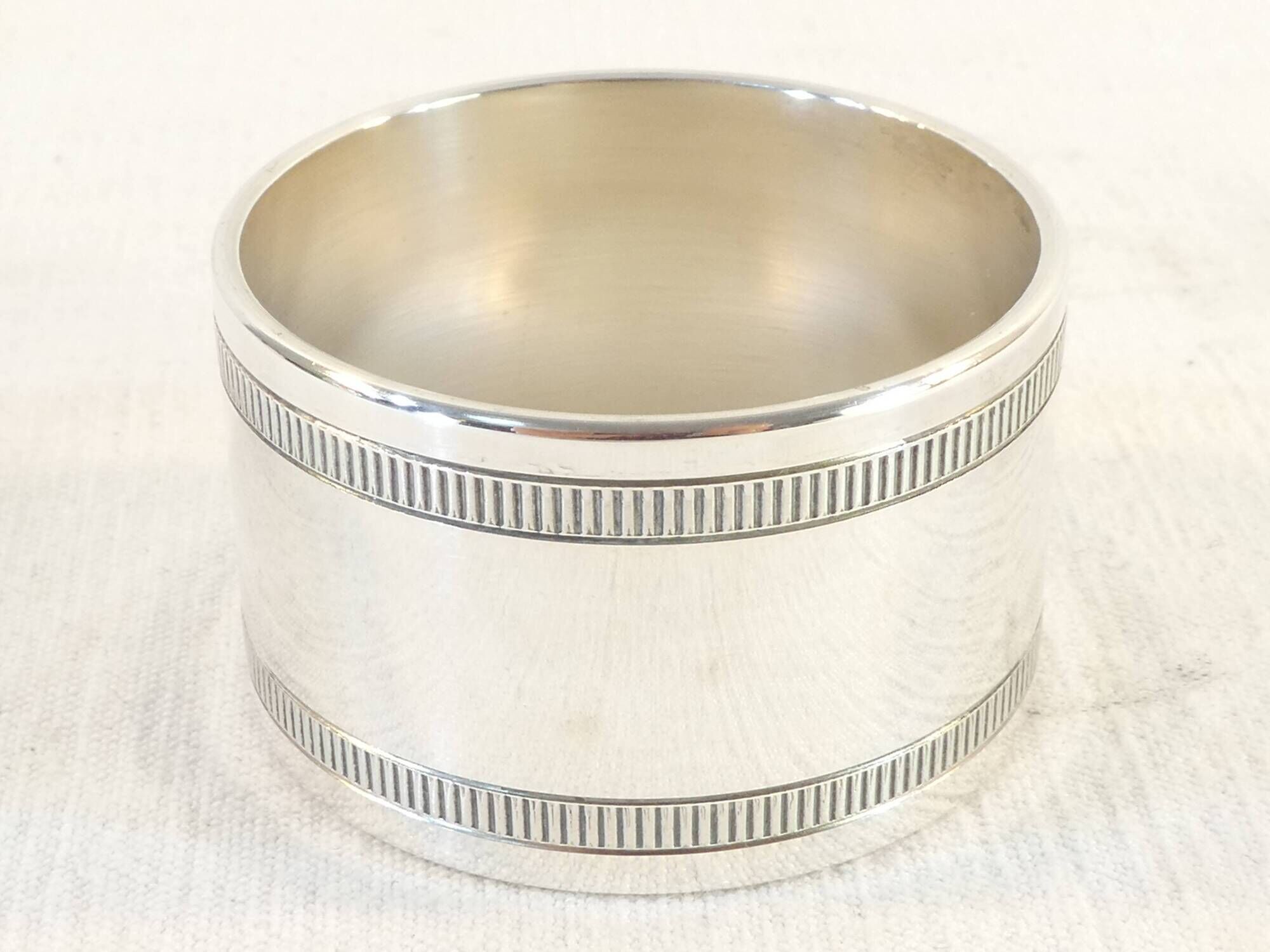 Timpani and towel ring in silver metal bapteme adornment