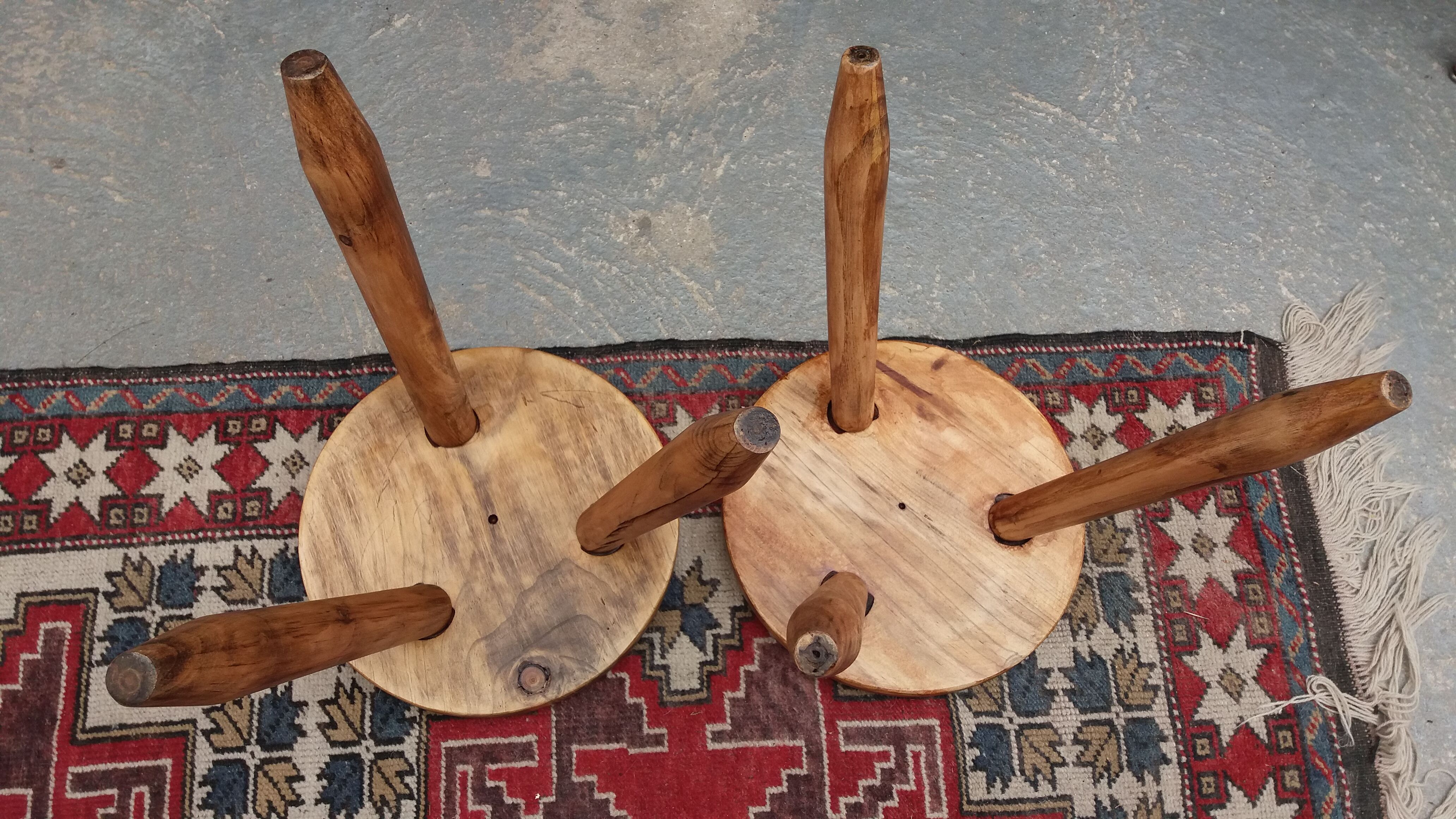 Pair of stools 3 feet