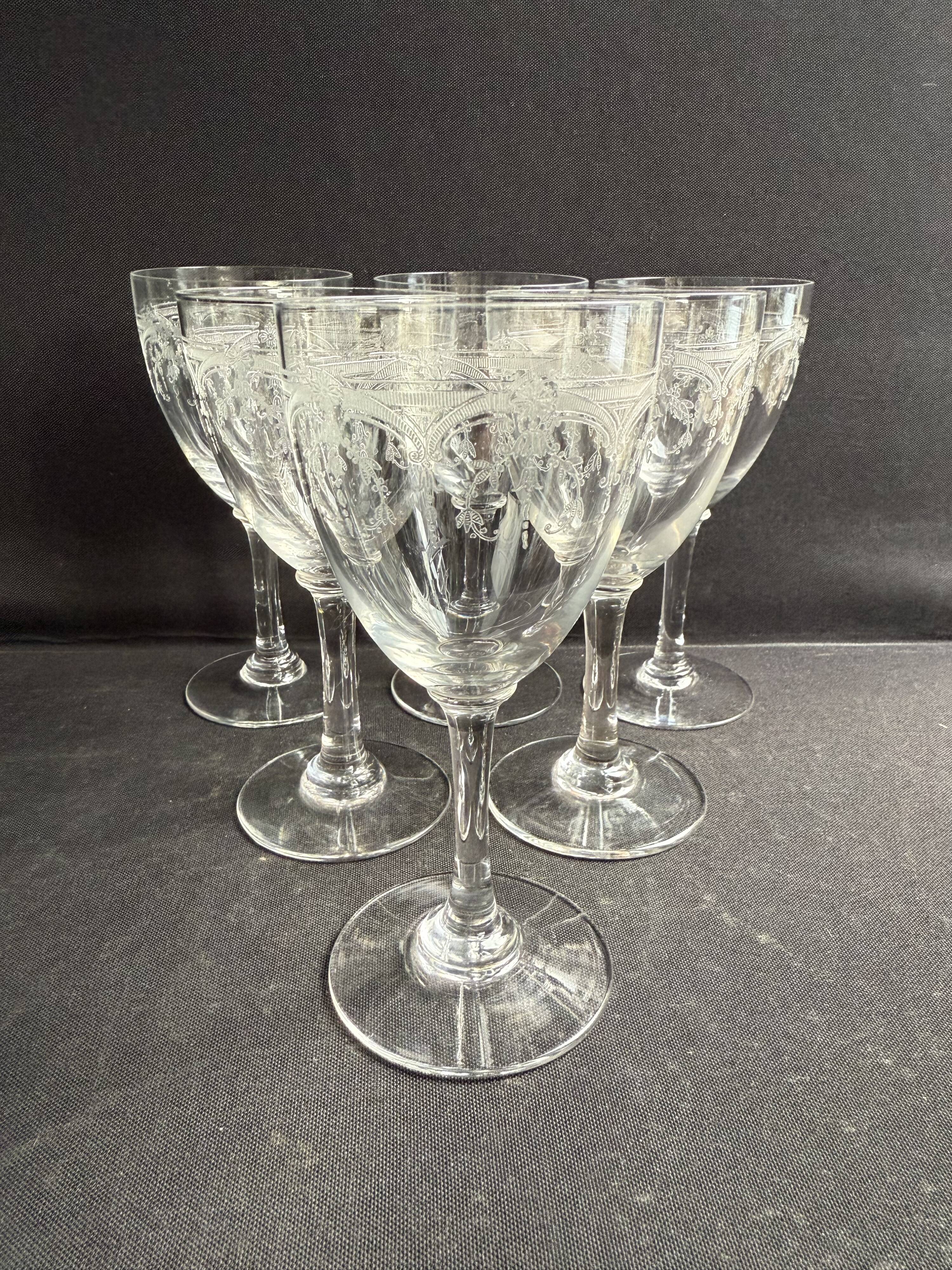 6 Saint Louis Manon wine glasses