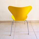 Chaise Design Series 7™ - Arne Jacobsen - Frêne Coloré Jaune - Pieds Chromé