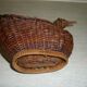 Woven wicker hen
