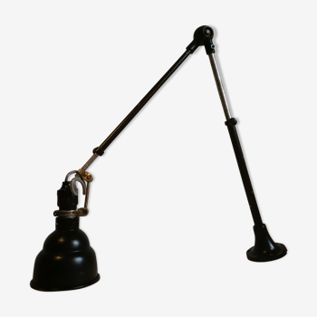 Lampe de bureau industrielle Lumina