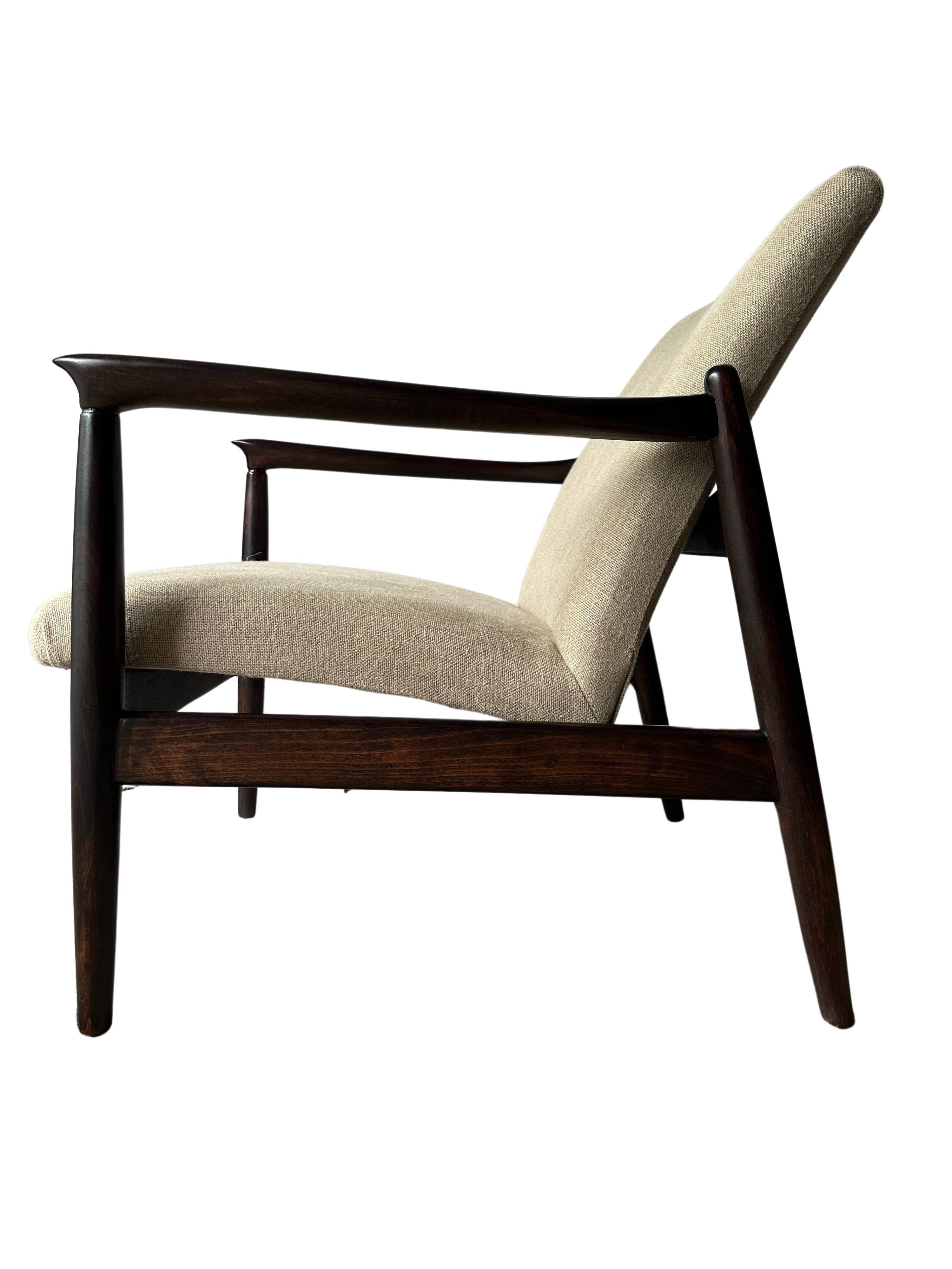 Pair of vintage GFM-64 pure linen armchairs by Edmund Homa, 1960s