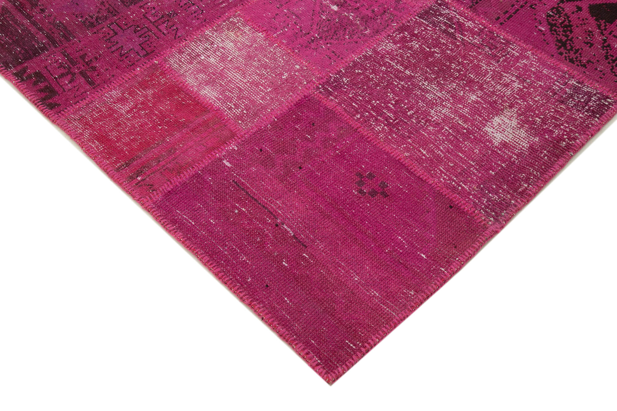 Handmade turkish overdyed 200 cm x 306 cm pink patchwork carpet
