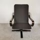 Fauteuil pivotant cuir scandinave