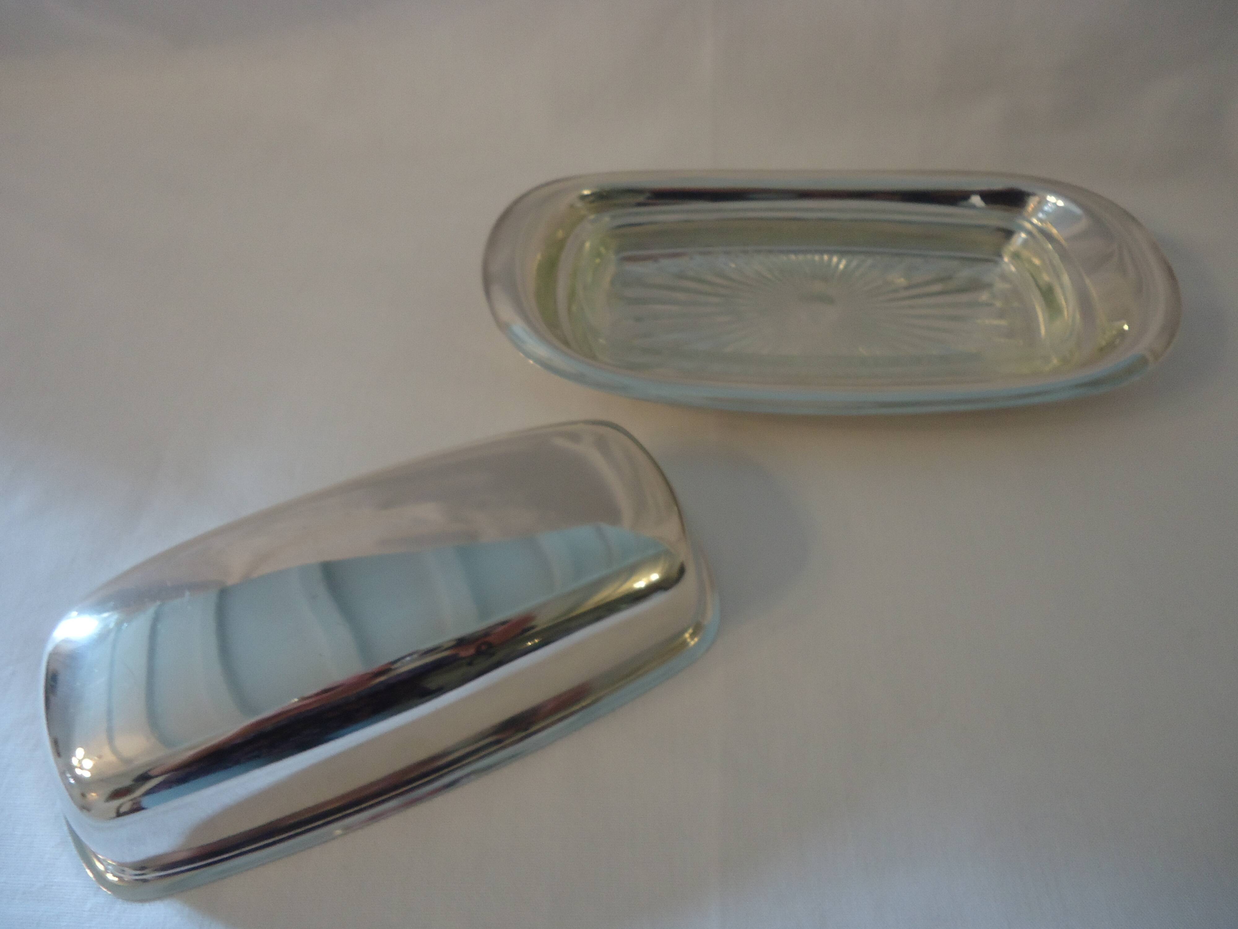 Beurrier métal argenté et ravier en verre,  fleuron (par christofle)
