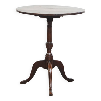 Antique English Wine / Tilt-Top / Side Table from the 19th Century