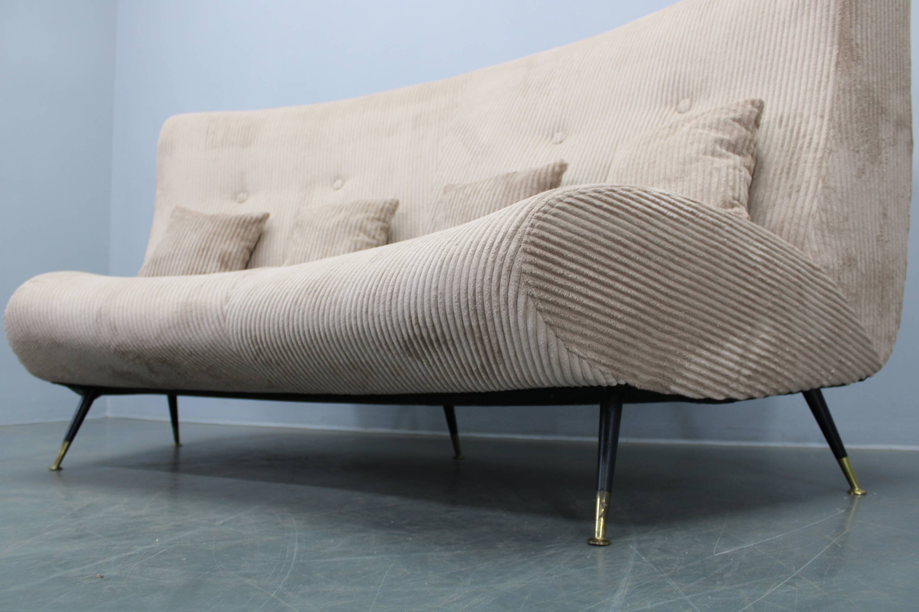 Gigi Radice for Minotti curved modular sofa, Italy, 1950s