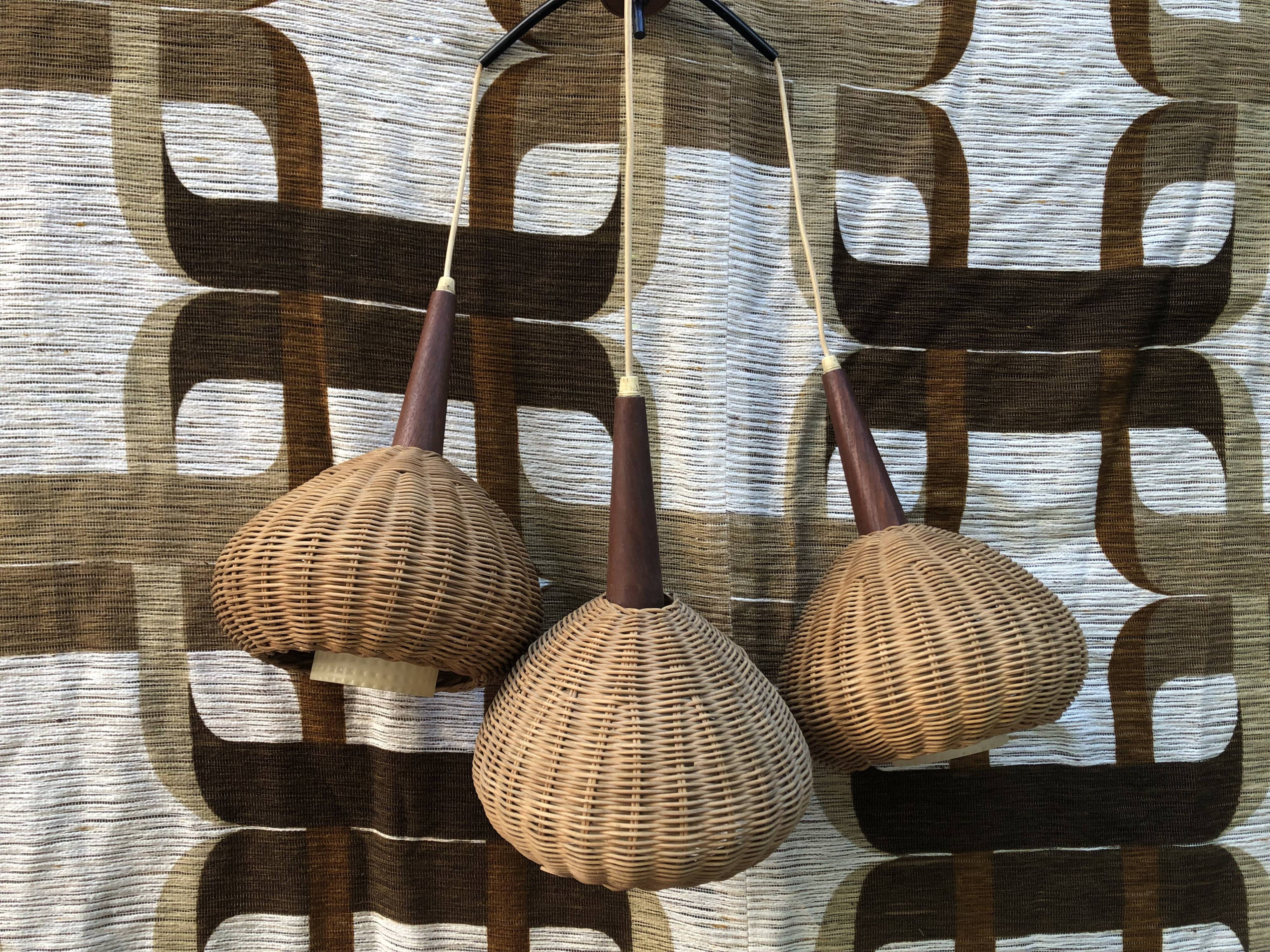Suspension 3 arms rattan and teak vintage 60s