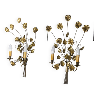Pair of double wall lights in a bouquet of flowers in brass 1960