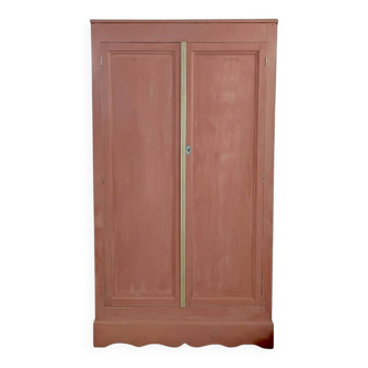 Terracotta vintage wardrobe