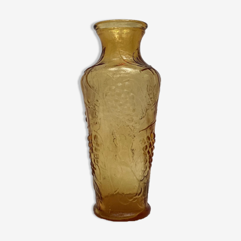 Italian vase in amber colored glass around the 1970s dimension -H-32,5cm L-14cm-