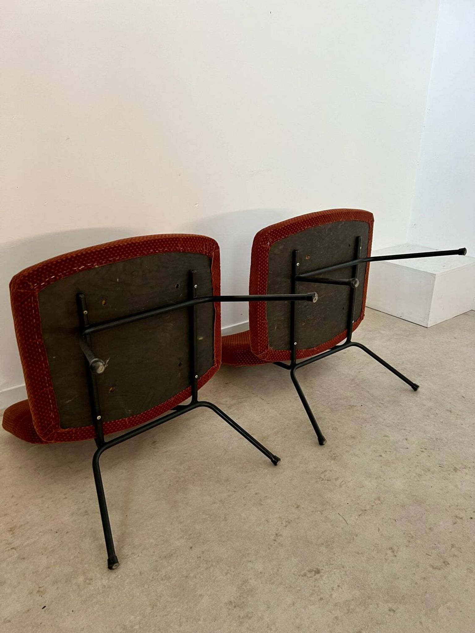 Lot of 2 old CM 190 armchairs by Pierre Paulin, French design from the 60s