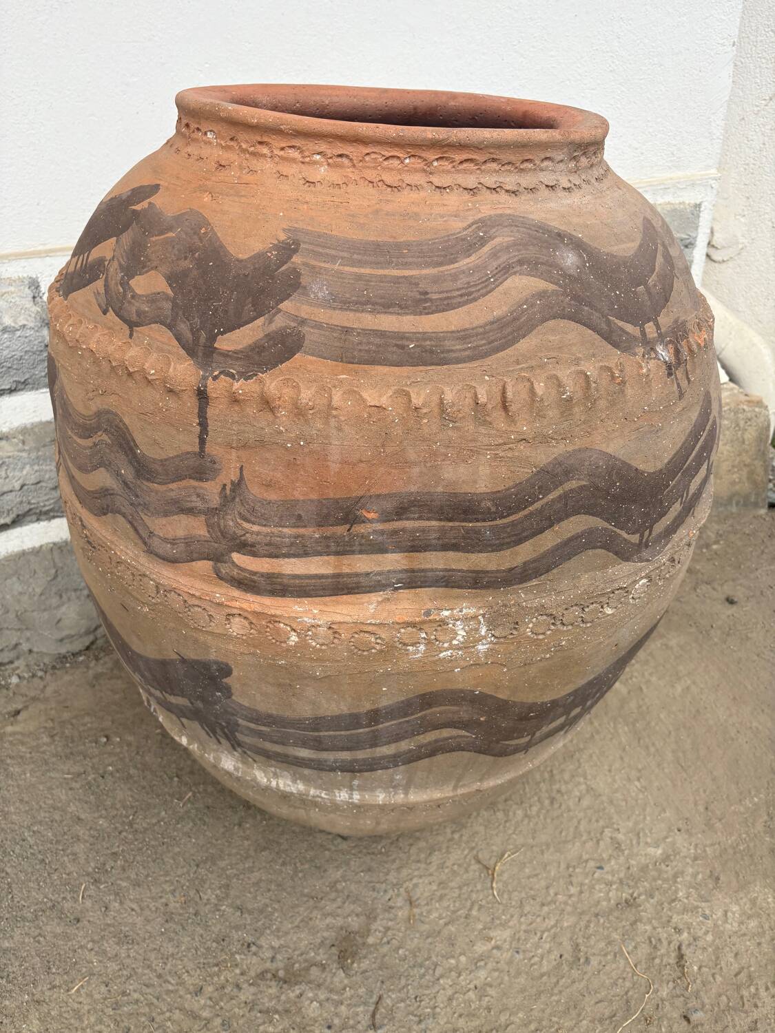 Spanish oil jar, Tinaja, 18th century.