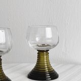 Wine glass duo