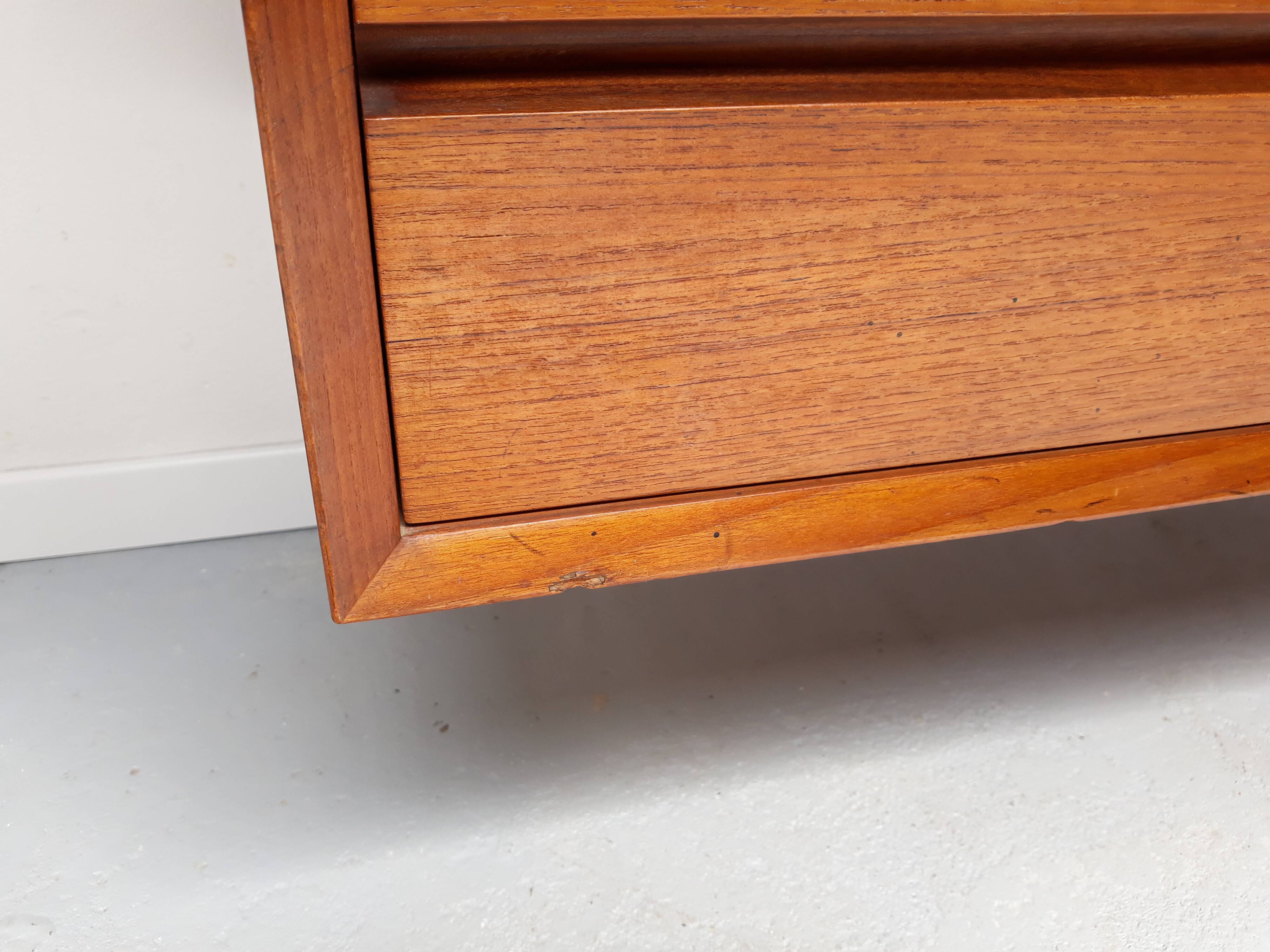 Étagère modulable scandinave en teck royal system par Poul Cadovius