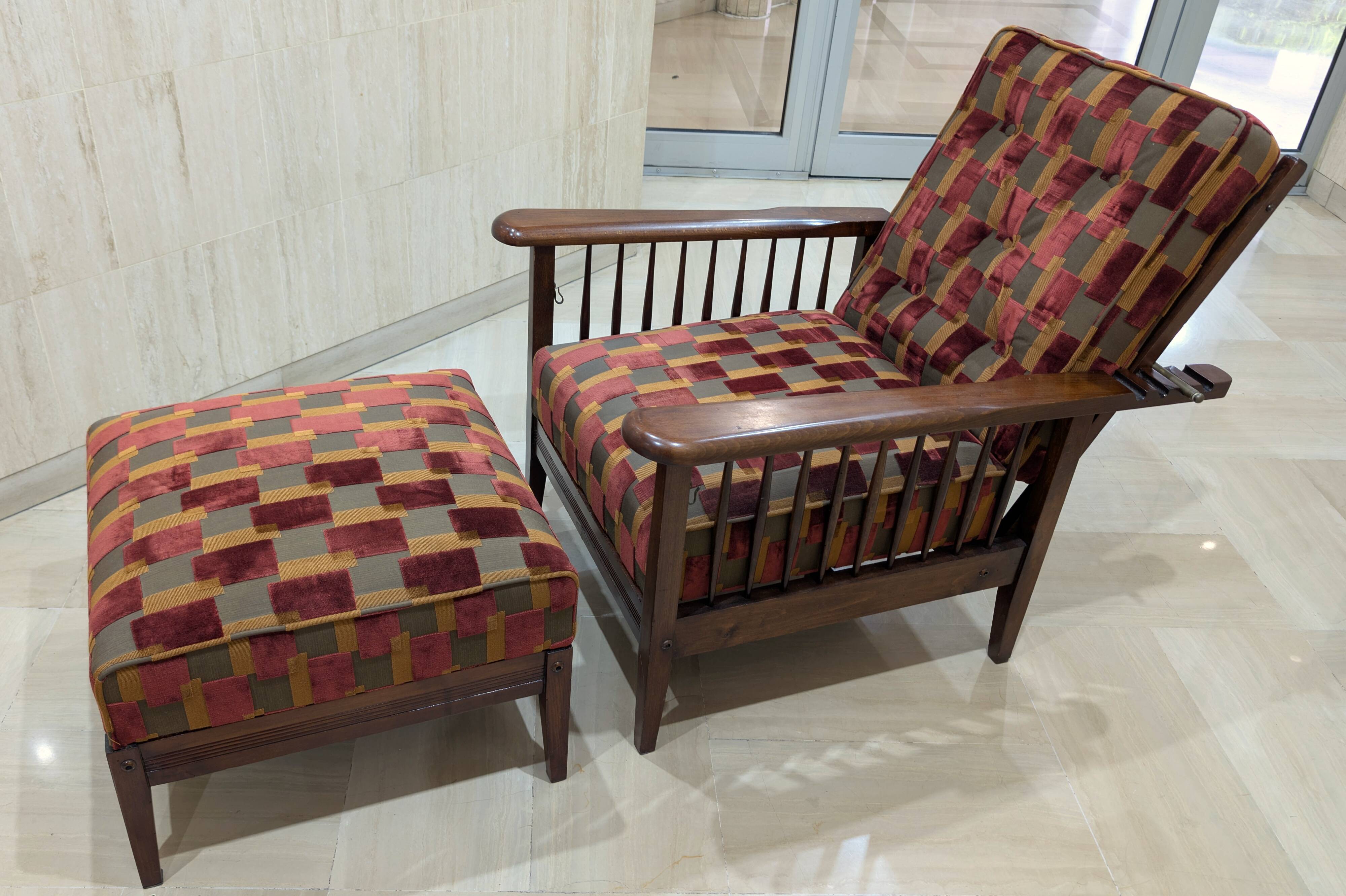 Armchair from the early 20th century signed Consortium Potacol.