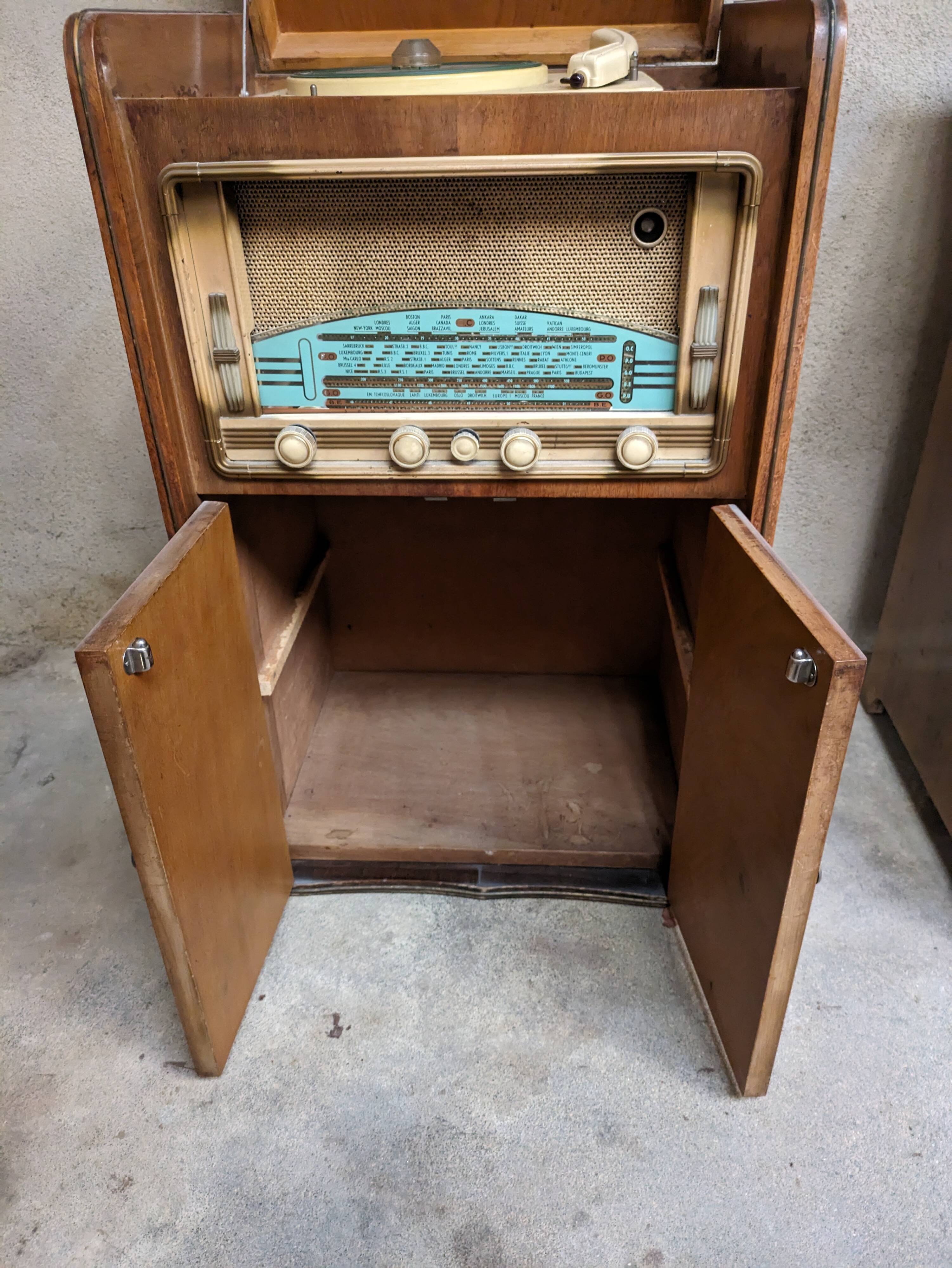 Meuble Radio & Tourne-Disque Vintage Schaub Lorenz 'Balalaika' Années 60 - Fonctionnel - Occasion